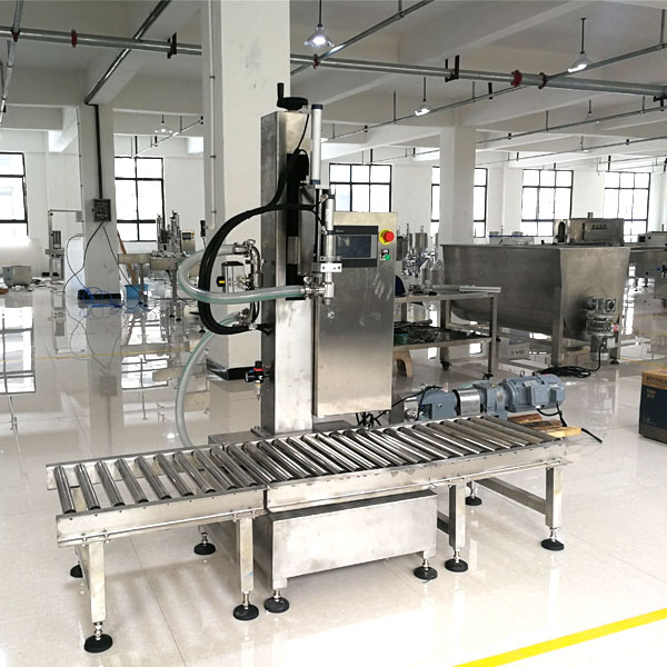 桶裝辣椒醬生產(chǎn)線-稱重辣椒醬灌裝機(jī)械 桶裝辣椒醬生產(chǎn)線-稱重辣椒醬灌裝機(jī)械